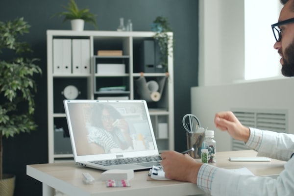 Peer-to-Peer Consultations - Quick, expert cardiology guidance at your fingertips - whether it's answering a ...